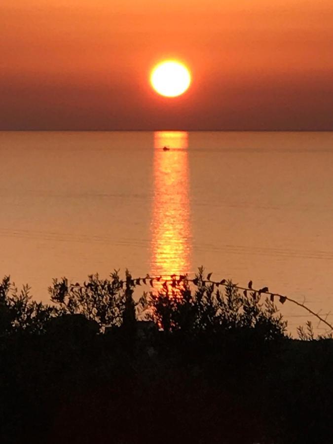 Villa Verde Ано Калон Нерон Екстериор снимка